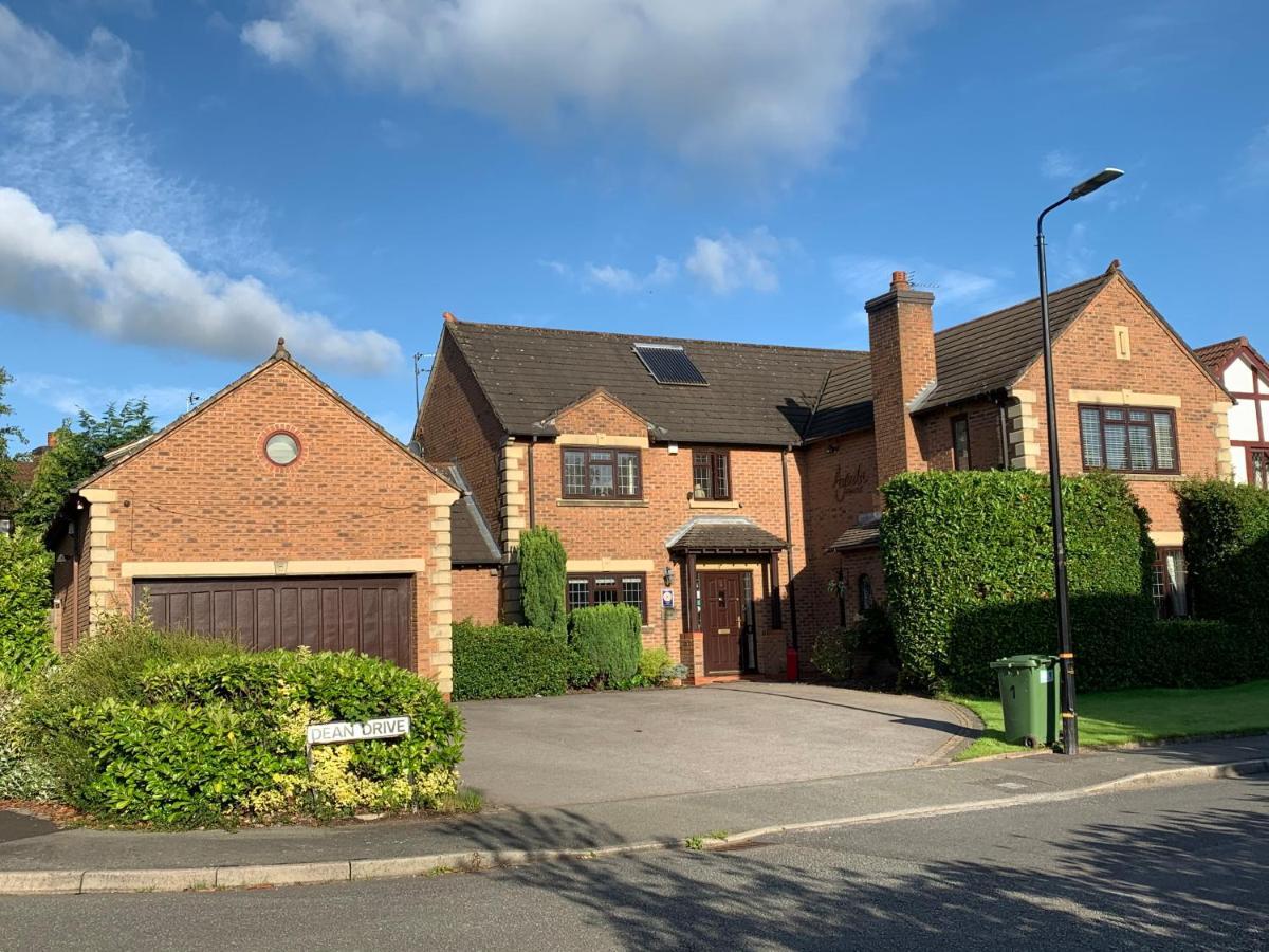 Ayuda House Altrincham Exterior foto